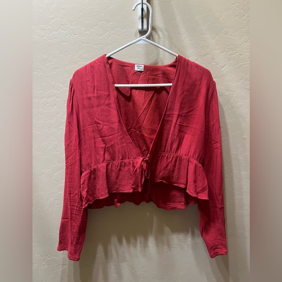 Aritzia Sunday Best Tie-Front blouse size L - Picture 3 of 6